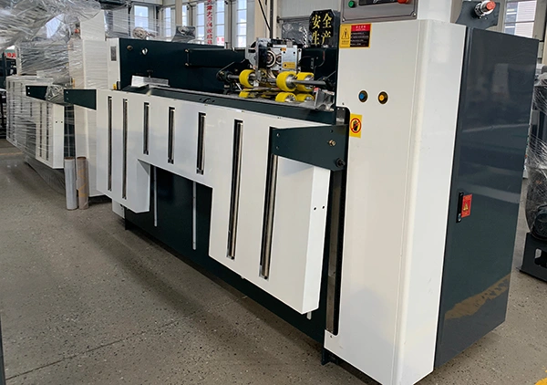 Agrafeuse Semi-Automatique pour Boîtes (Tête Unique)