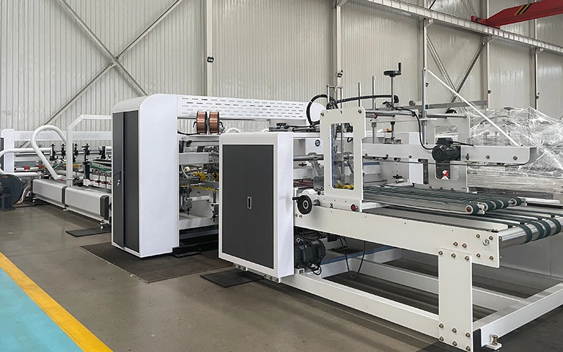 Agrafeuse Automatique pour Boîtes