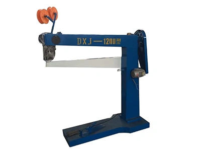 Agrafeuse de boîtes en carton