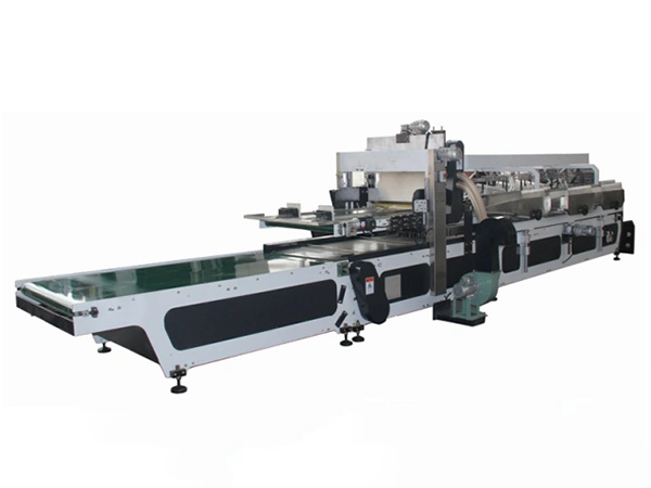 Machine automatique d’assemblage de cloisons