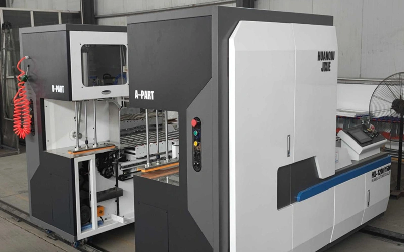 Machine de cerclage pour carton ondulé