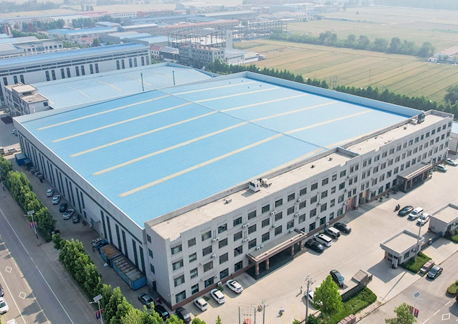 Fabricant de machines pour emballages en carton ondulé